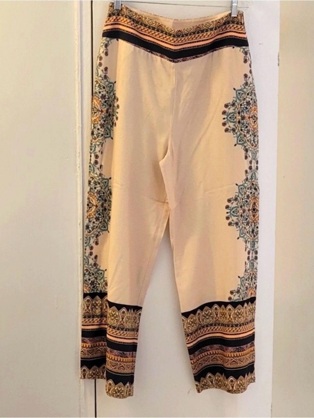 NWT Anthropologie FARM Rio Cream Medallion-Print Wide Leg Pants